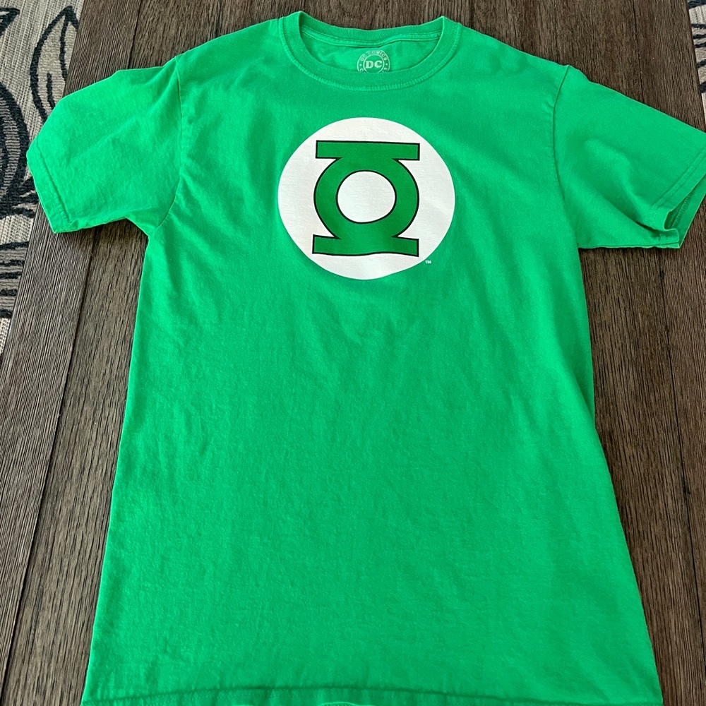Green Lantern DC shirt